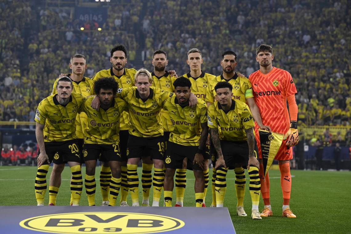 El equipo de Borussia Dortmund que jugó este miércoles. (Foto:  @BVB)