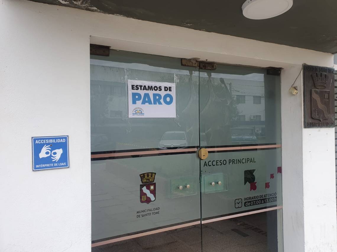 Paro de municipales en reclamo por mejores salarios y aumentos para los jubilados