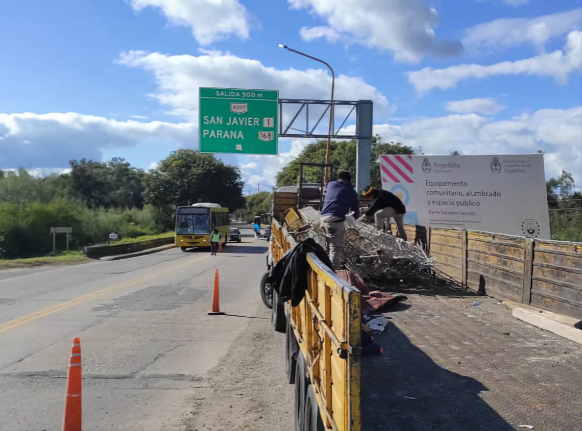 Con el montaje de los andamios, avanza la reparación del puente Carretero. (Foto: Vialidad Nacional)