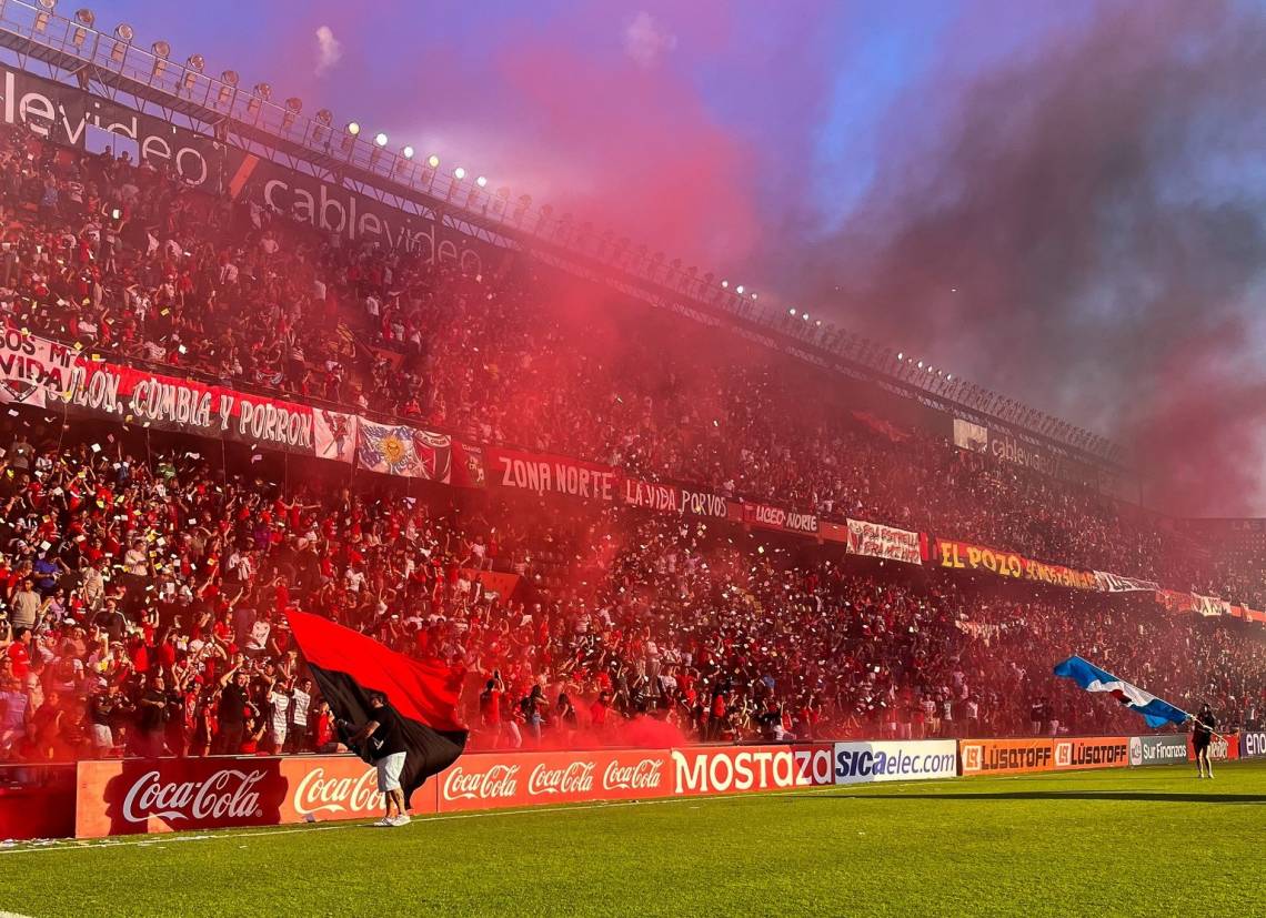 En el debut de Diego Osella, Colón tiene una dura prueba ante Defensores de Belgrano