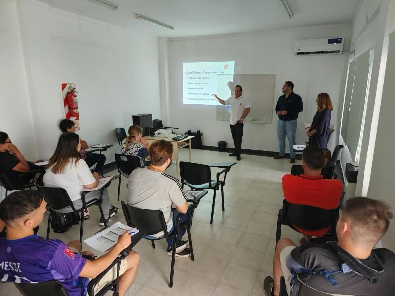 Capacitación gratuita en gestión empresarial: inscripciones abiertas