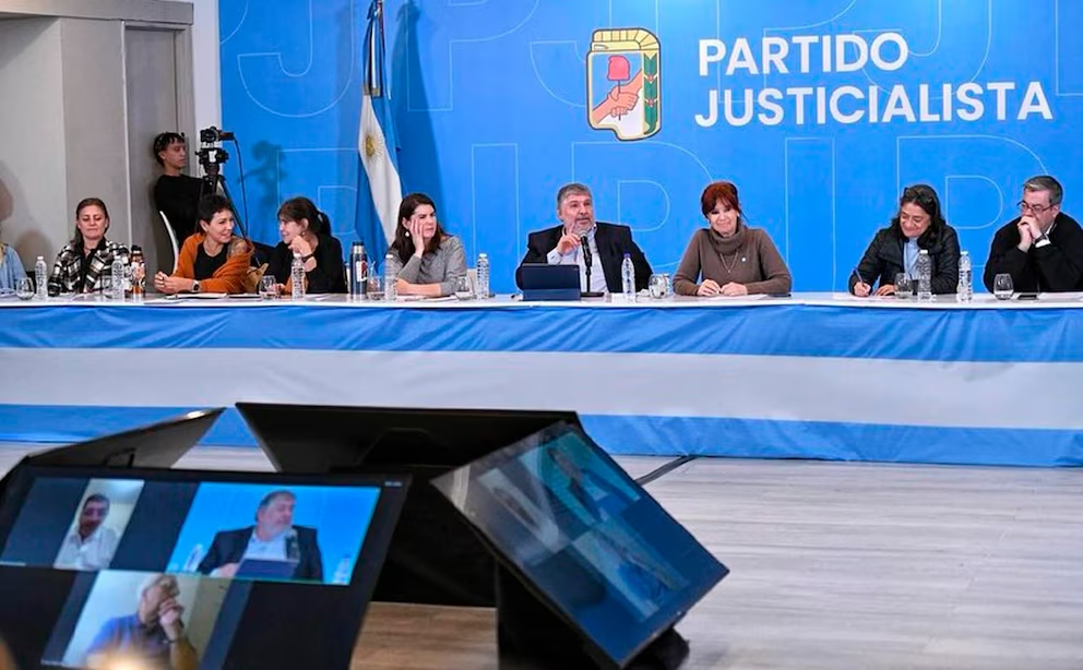 Tras la condena a Cristina, el consejo nacional del PJ se reune para definir un plan de acción en todo el país