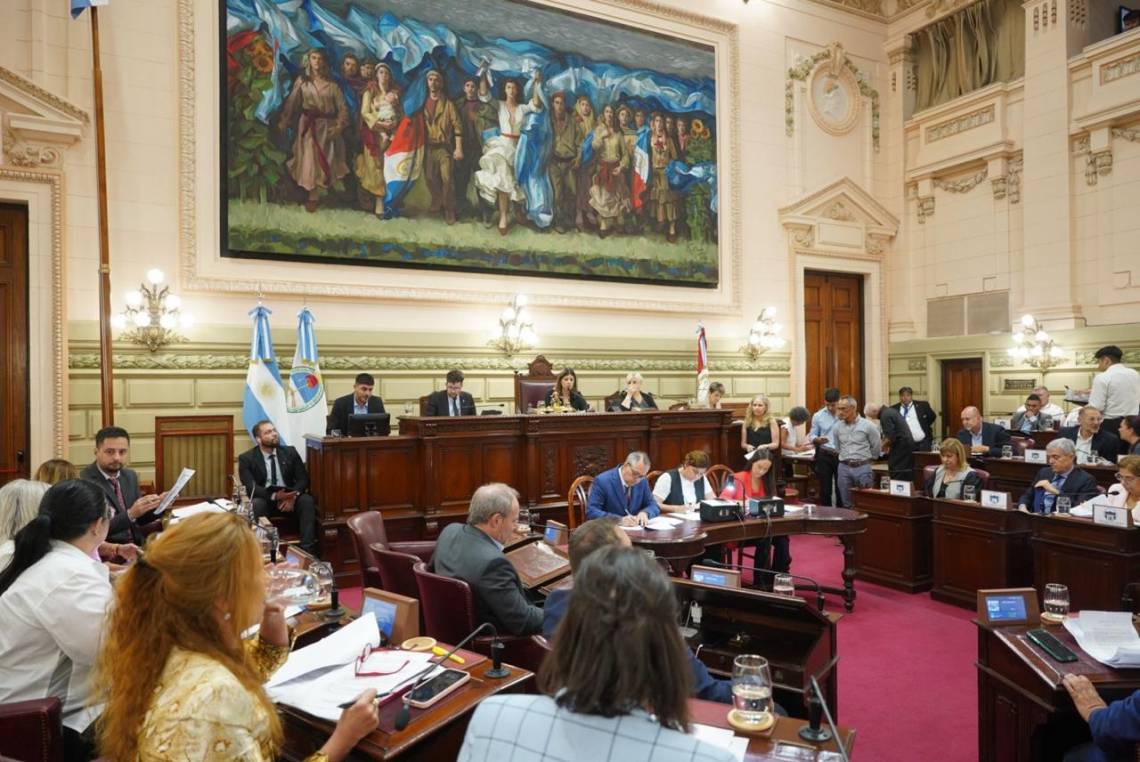 La Legislatura convirtió en ley los proyectos para obra pública. (Foto: Archivo)