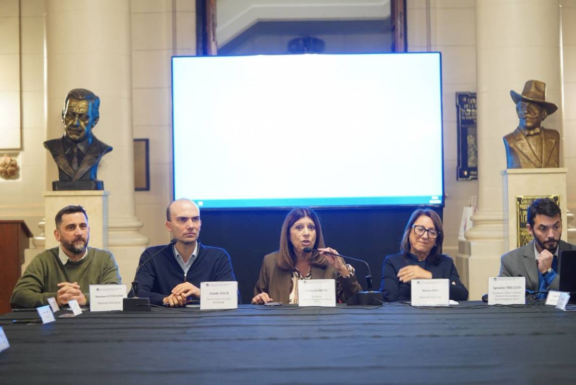 Instituciones económicas y federalismo: una jornada para repensar la política económica del país. 