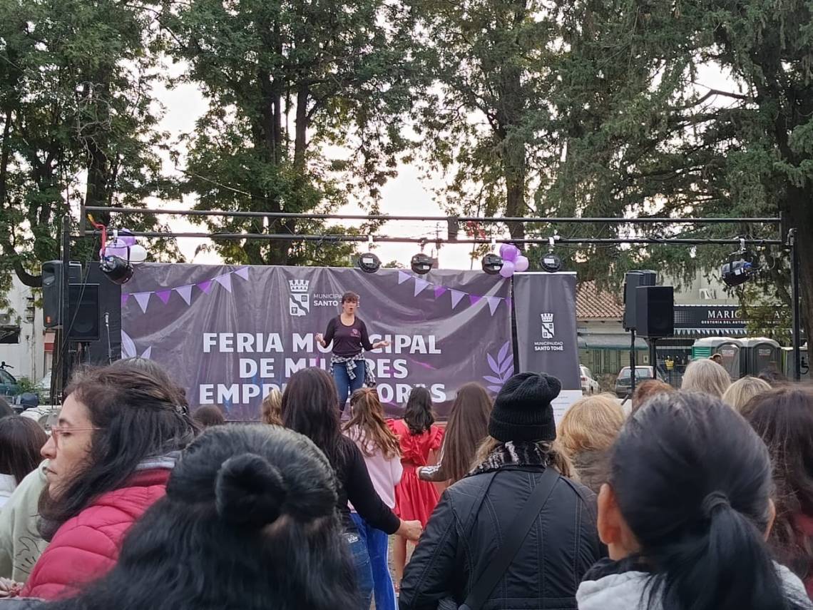 Se realizó una nueva edición de la Feria Municipal de Mujeres Emprendedoras