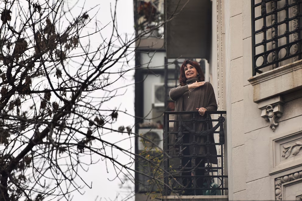 La Justicia rechazó un pedido de Cristina Kirchner para recibir visitas sin restricciones