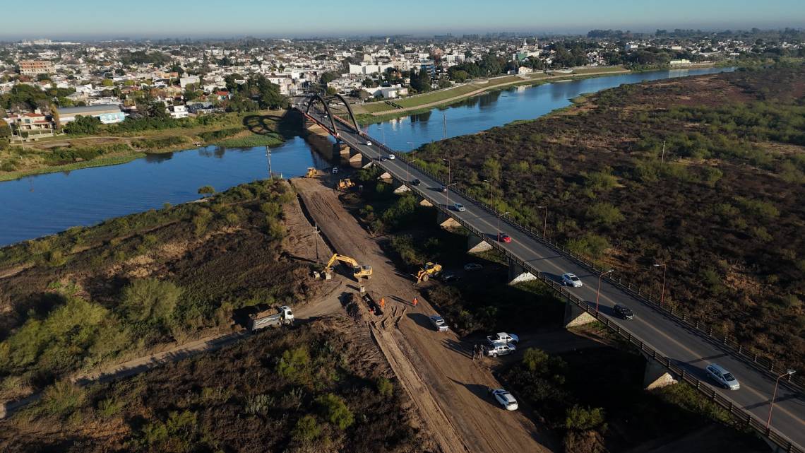 Con la presencia del gobernador, este jueves comenzará la instalación de los pilotes del nuevo puente