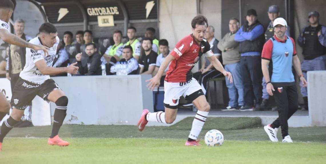 Colón volvió a perder y se hunde en una crisis que no tiene fin