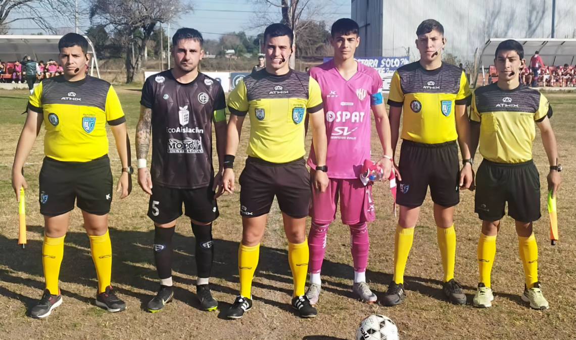 Academia recibió a Unión y perdió en su cancha. (Crédito: Academia AC)