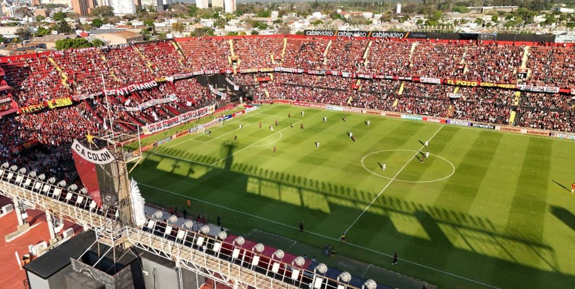 El Ministerio de Seguridad clausura un sector del estadio de Colón por dos fechas. (Foto: El Litoral - Fernando Nicola) 