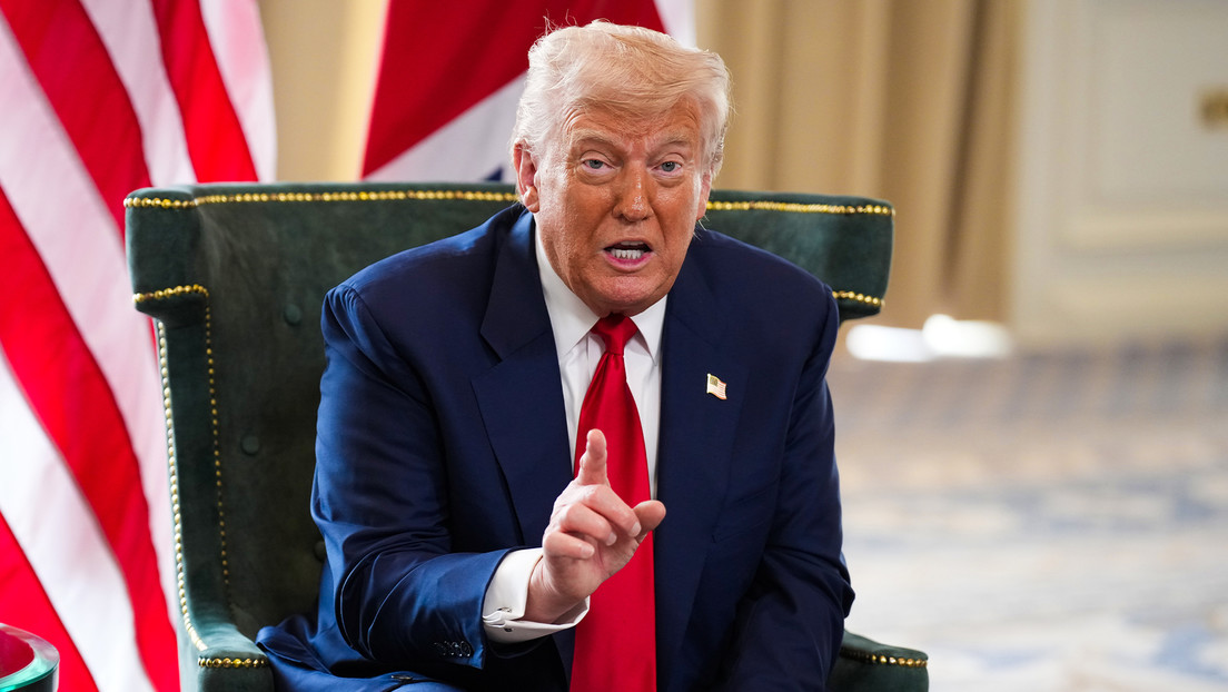 Con duras críticas al Gobierno de Lula, Trump firma un arancel del 50 % sobre exportaciones brasileñas