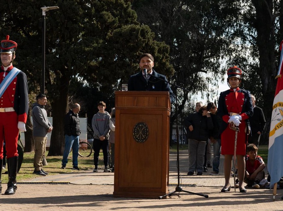 Pullaro encabezó en Venado Tuerto el acto por el 175° aniversario del paso a la inmortalidad de San Martín
