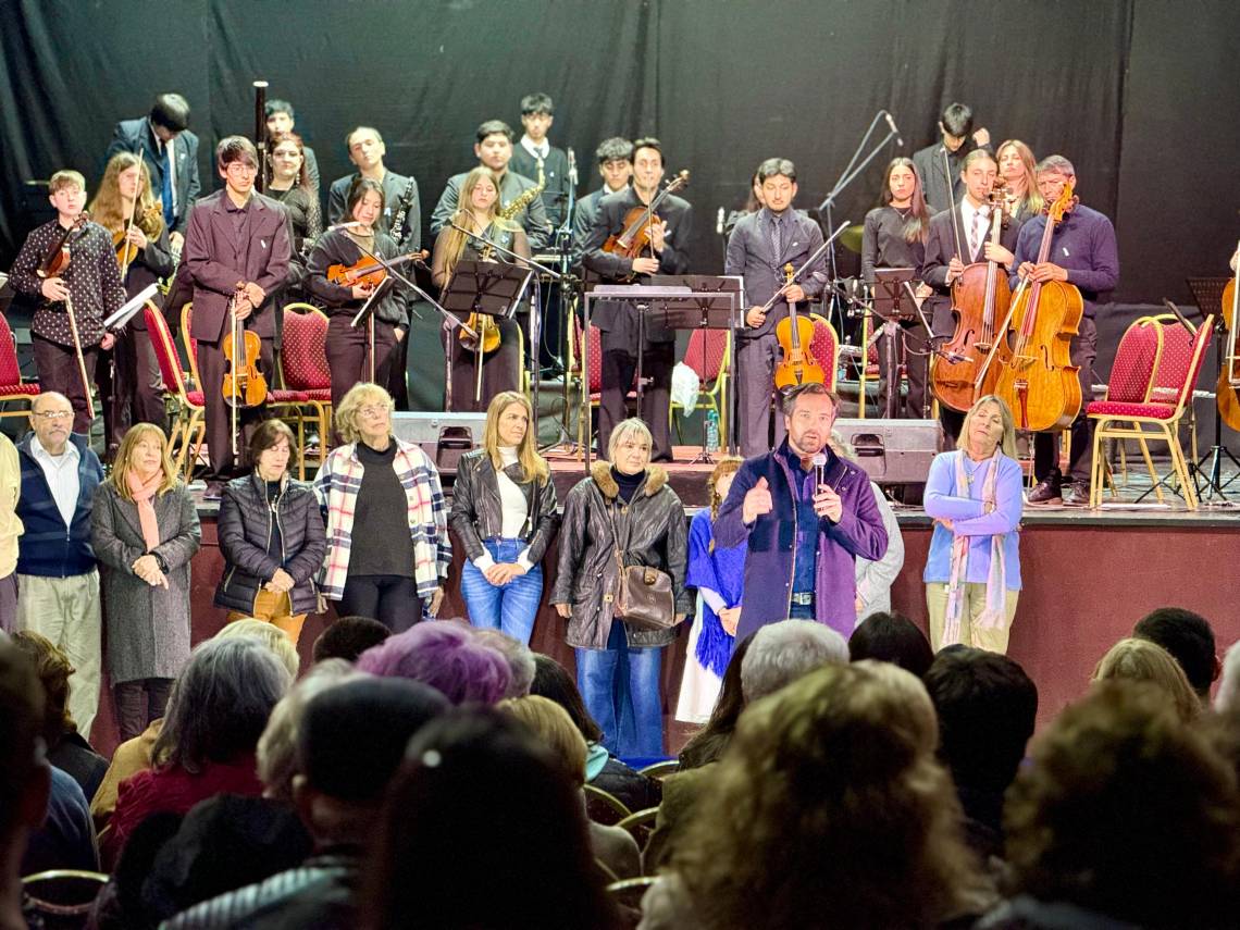 Con una vigilia cultural y un acto oficial, la ciudad recordó a José de San Martín