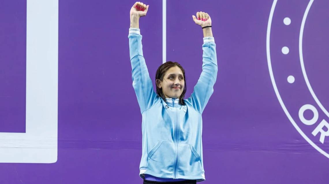 Agostina Hein hizo historia consagrándose campeona del mundo junior en 400 metros combinados