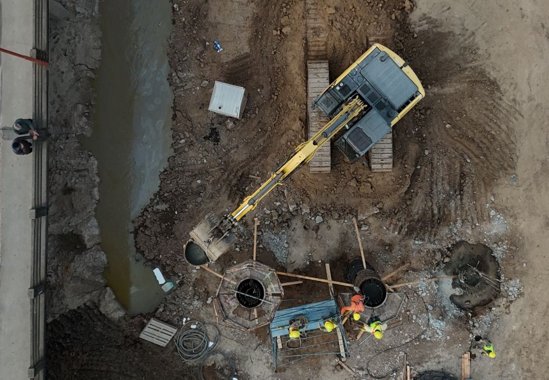 Nuevo puente: ya se hormigonaron las primeras tres columnas y se ejecutaron 32 pilotes