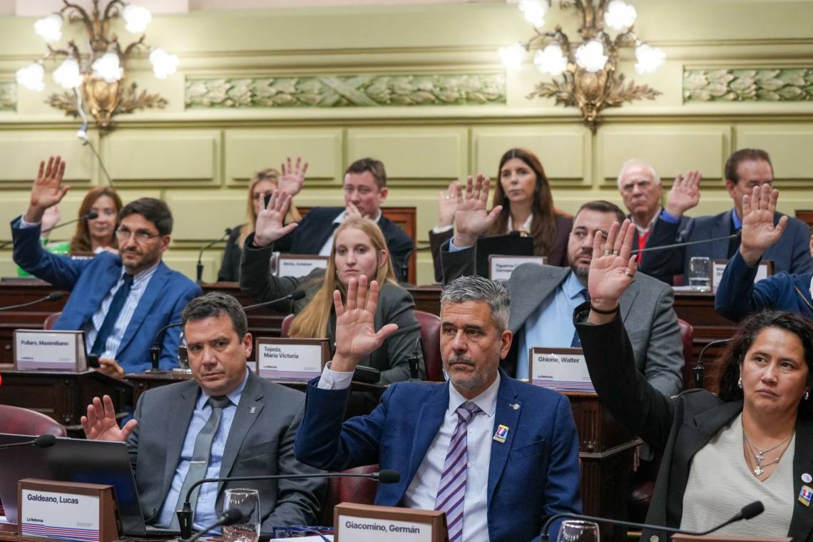 La Convención aprobó los primeros cambios en la Constitución de Santa Fe: reelección y modificaciones legislativas