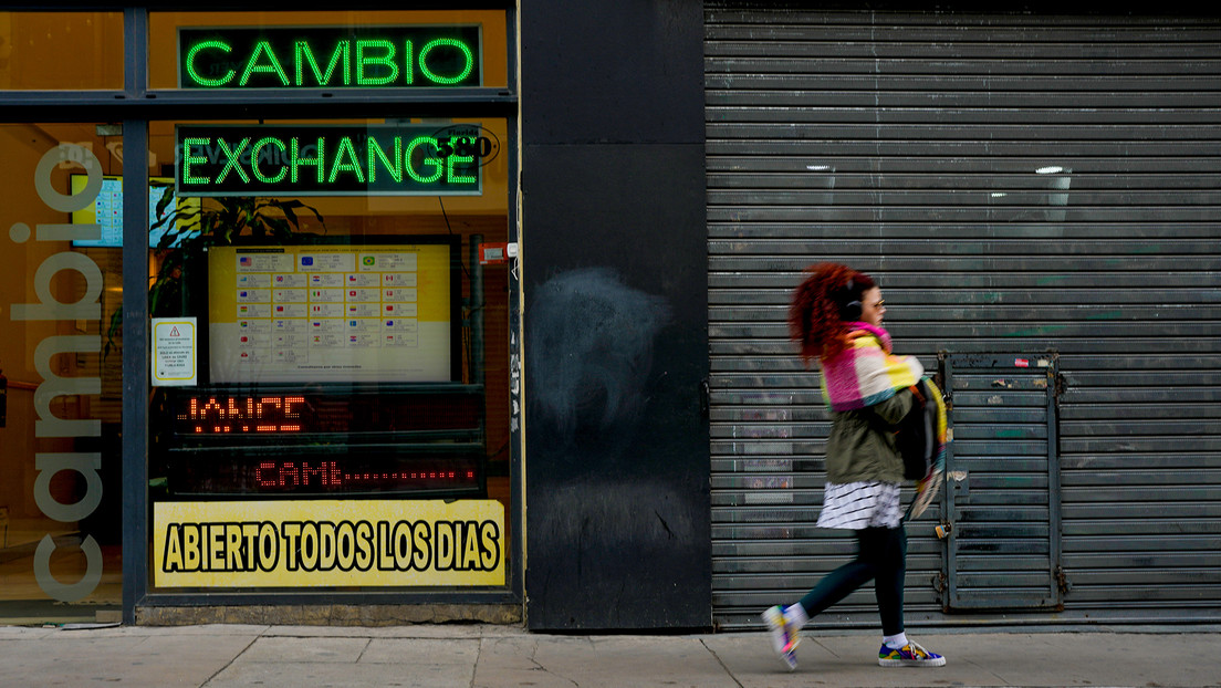 Cambio de estrategia: el Gobierno anunció que intervendrá en el mercado cambiario para contener la suba del dólar