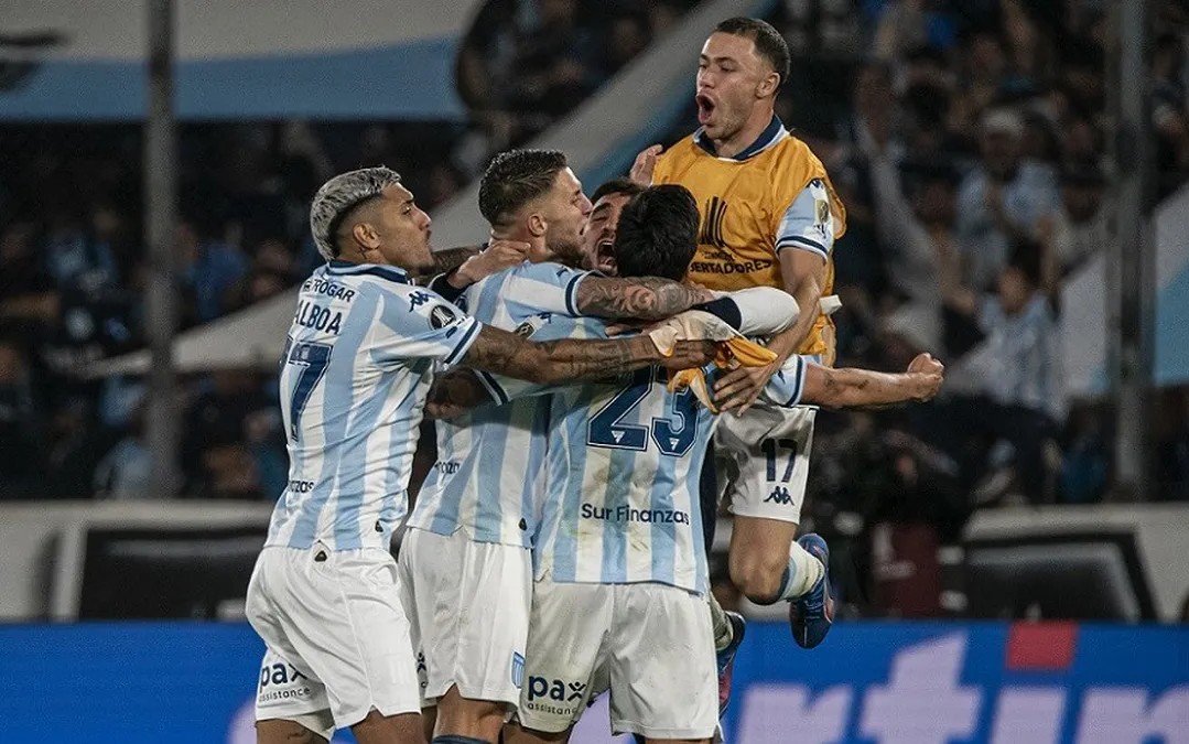 Racing eliminó a Vélez y se metió en las semifinales de la Libertadores