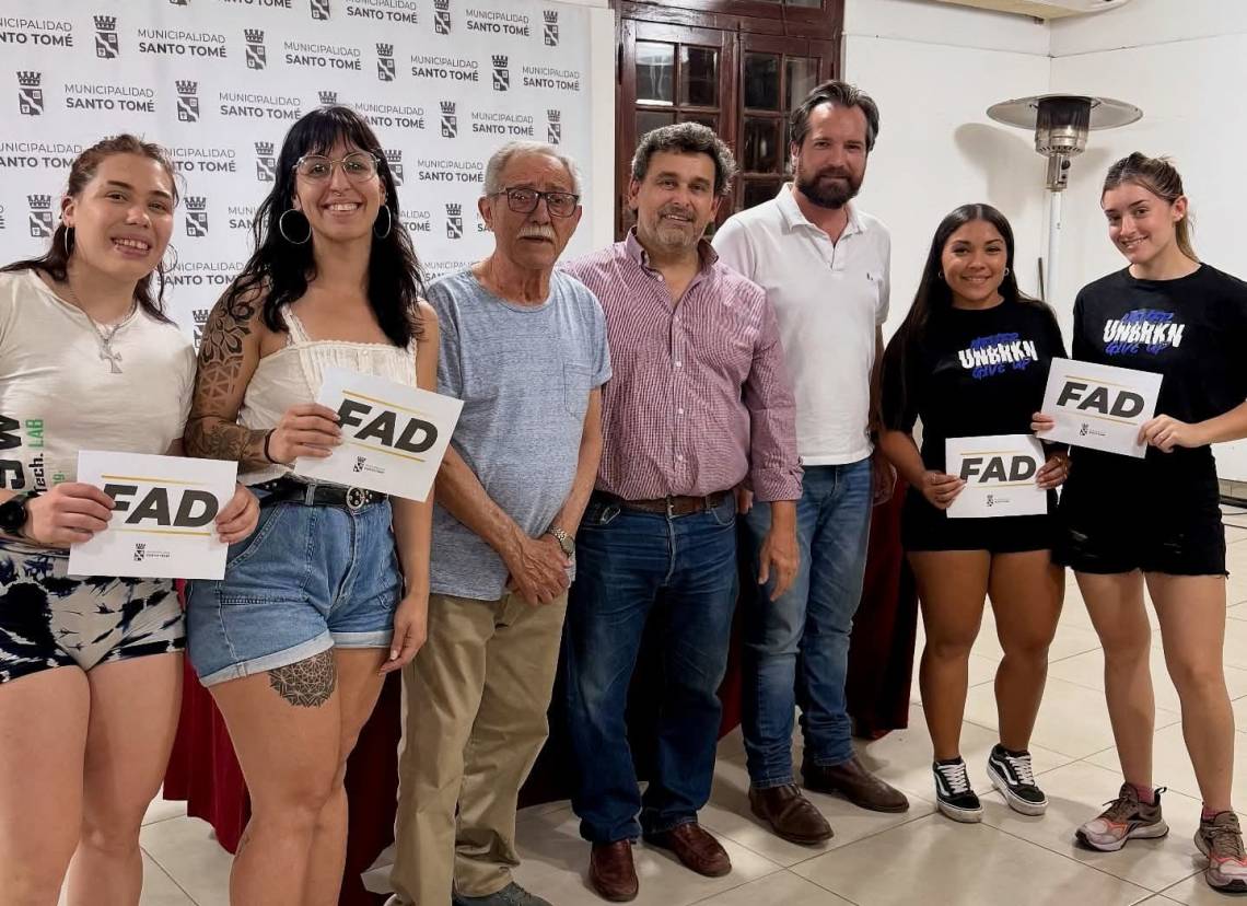 El Municipio entregó fondos y recursos a clubes y deportistas locales