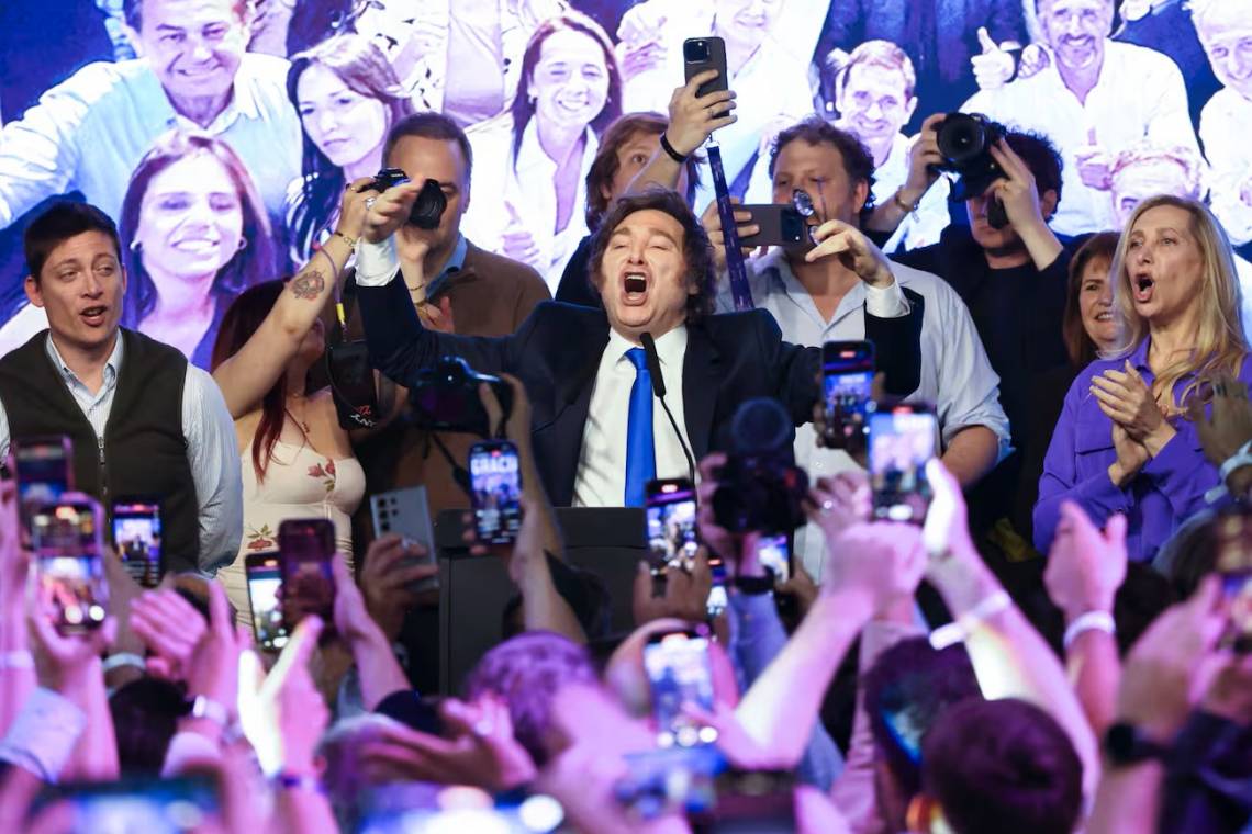 Javier Milei: “Comienza la reconstrucción de la Argentina grande”