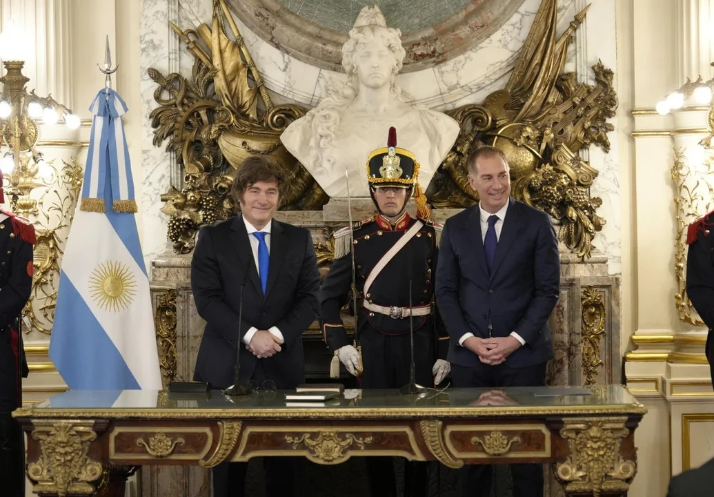 Santilli juró su cargo como ministro del Interior y arranca gira por las provincias