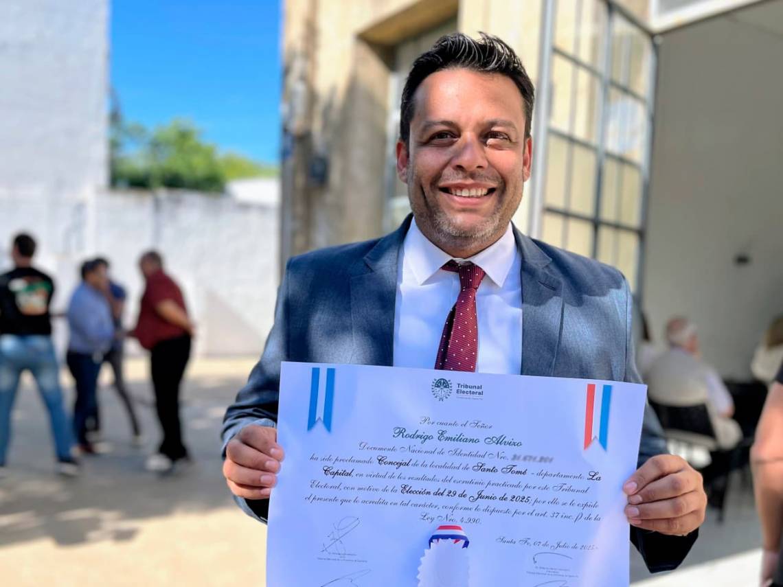 Rodrigo Alvizo, tras asumir un nuevo mandato en el Concejo: “Queremos marcar un rumbo distinto para la ciudad”