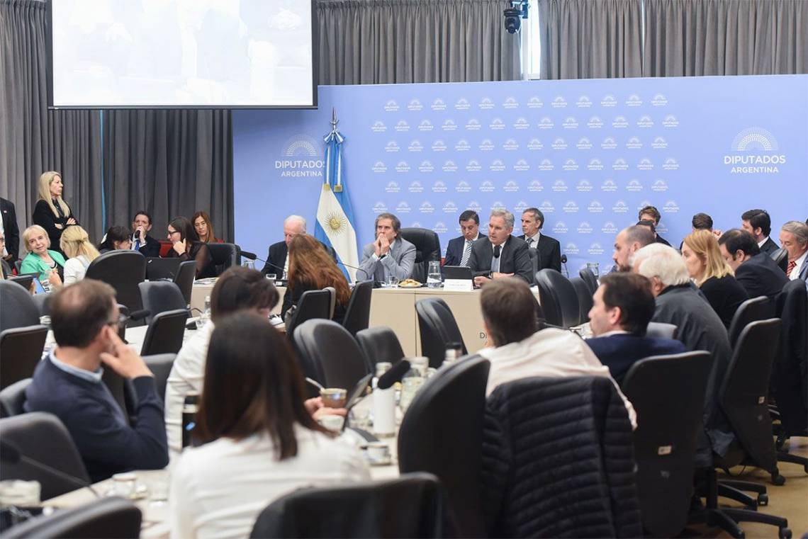 Presupuesto 2026: el Gobierno incorporó artículos para derogar el financiamiento universitario y la emergencia en discapacidad