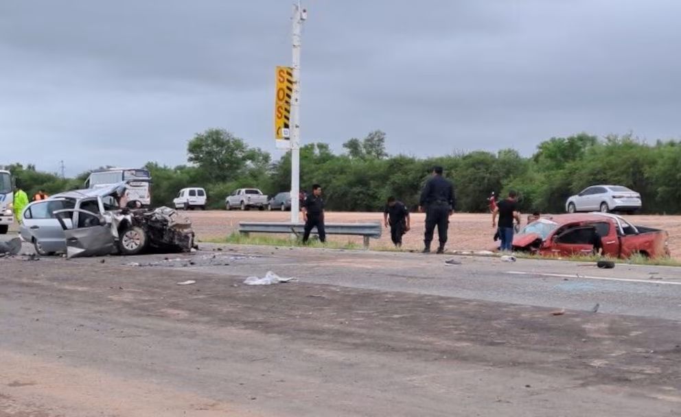Tragedia en Santiago del Estero: cinco muertos tras un choque frontal en la Ruta 9