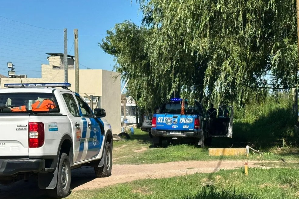 Sauce Viejo: hallaron dos personas asesinadas dentro de una canoa en el río