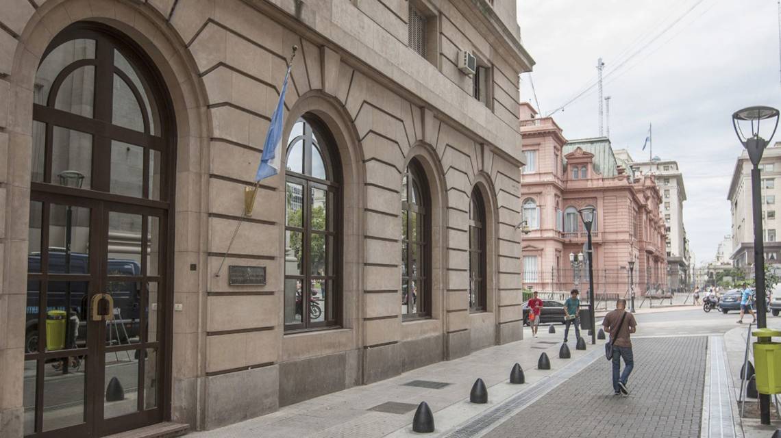 Polémica por la reforma de la SIDE: más facultades y nuevo sistema de inteligencia