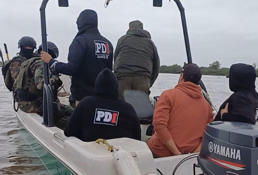 Seguirán detenidos los dos imputados por el doble crimen del río Coronda