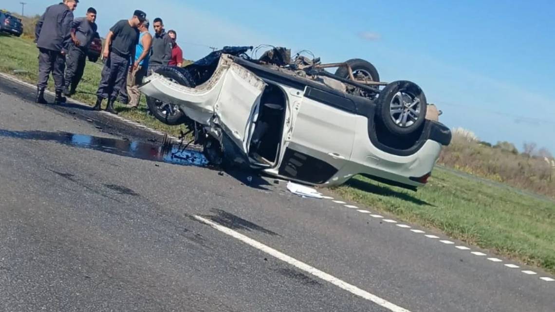 Choque fatal en la autopista Rosario–Santa Fe: dos muertos y varios heridos