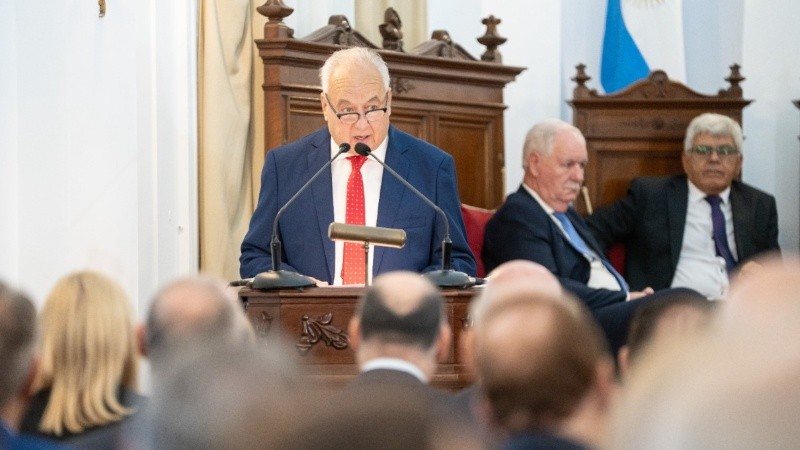 En su último discurso de apertura, Rafael Gutiérrez inauguró el año judicial en Santa Fe