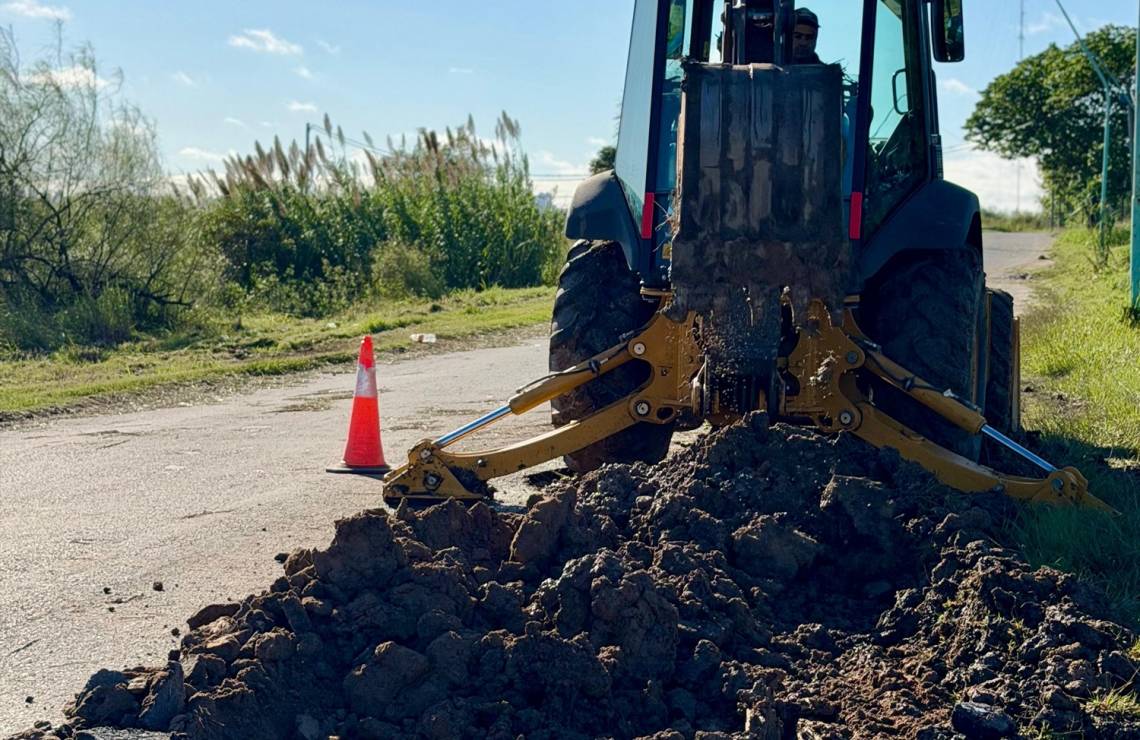 Informan trabajos de mantenimiento y bacheo en calle República de Chile