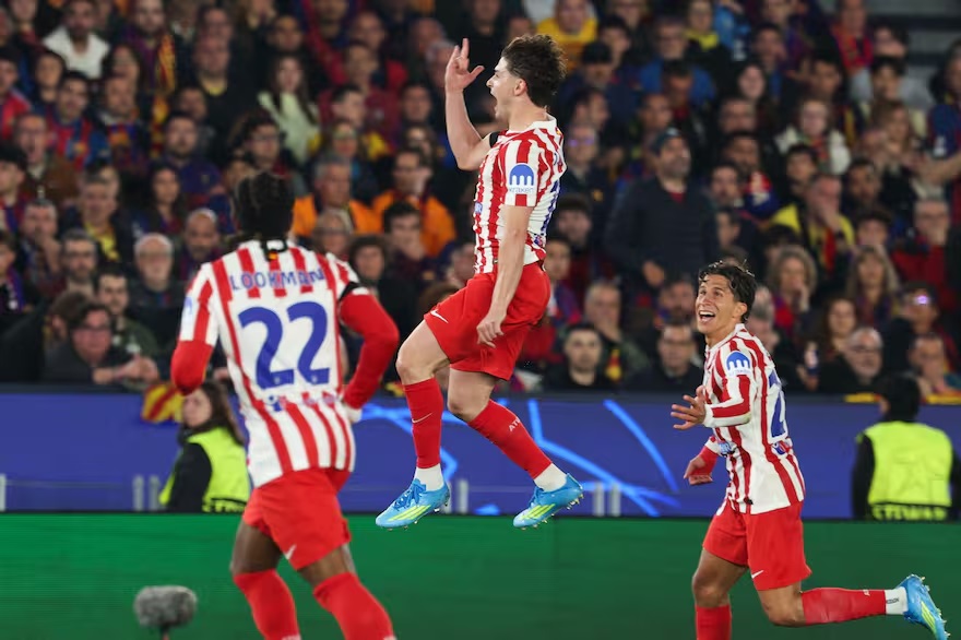 Con sello argentino, Atlético de Madrid venció a Barcelona en el Camp Nou