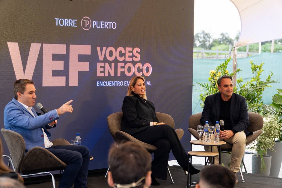 Santo Tomé fue sede de una nueva edición de “Voces en Foco” con eje en el futuro del comercio