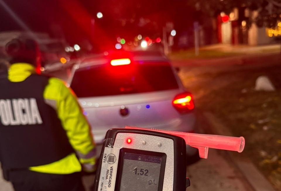 Detectaron a un conductor con 1,52 g/l de alcohol en sangre en el Puente Carretero
