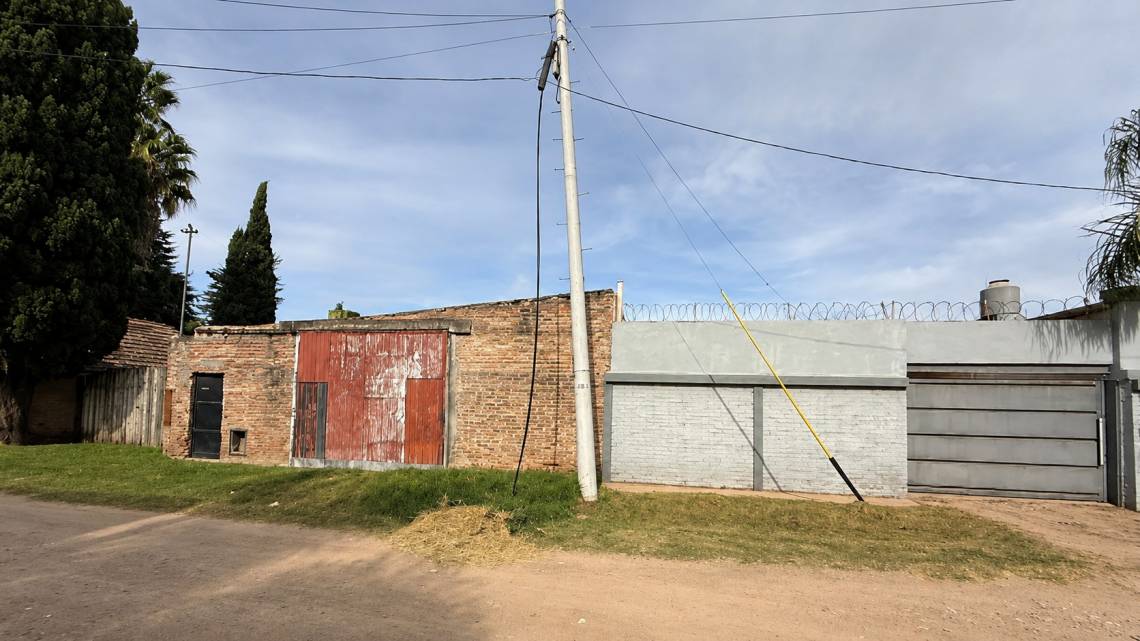 Robaron unos 50 metros de cables en Adelina Oeste y los vecinos denuncian una ola de delitos