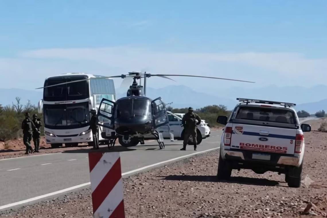 Tragedia en San Juan: un helicóptero que iba a combatir incendios cayó y murieron sus siete ocupantes