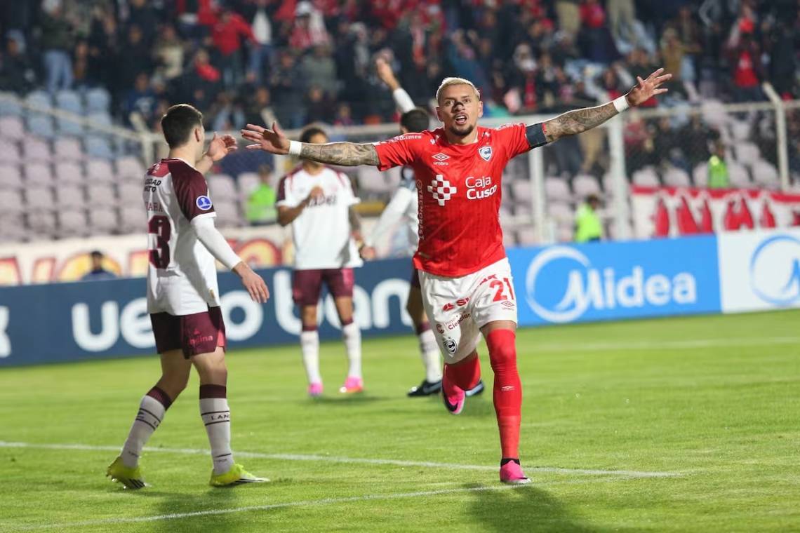 Lanús fue goleado en la altura y quedó eliminado de la Copa Sudamericana