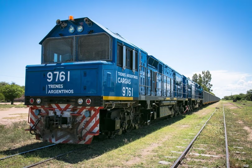 El Gobierno avanza con la privatización del Belgrano Cargas y licita las líneas por 50 años