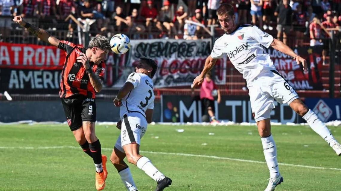 Colón venció a Patronato y rompió la racha sin ganar fuera de casa