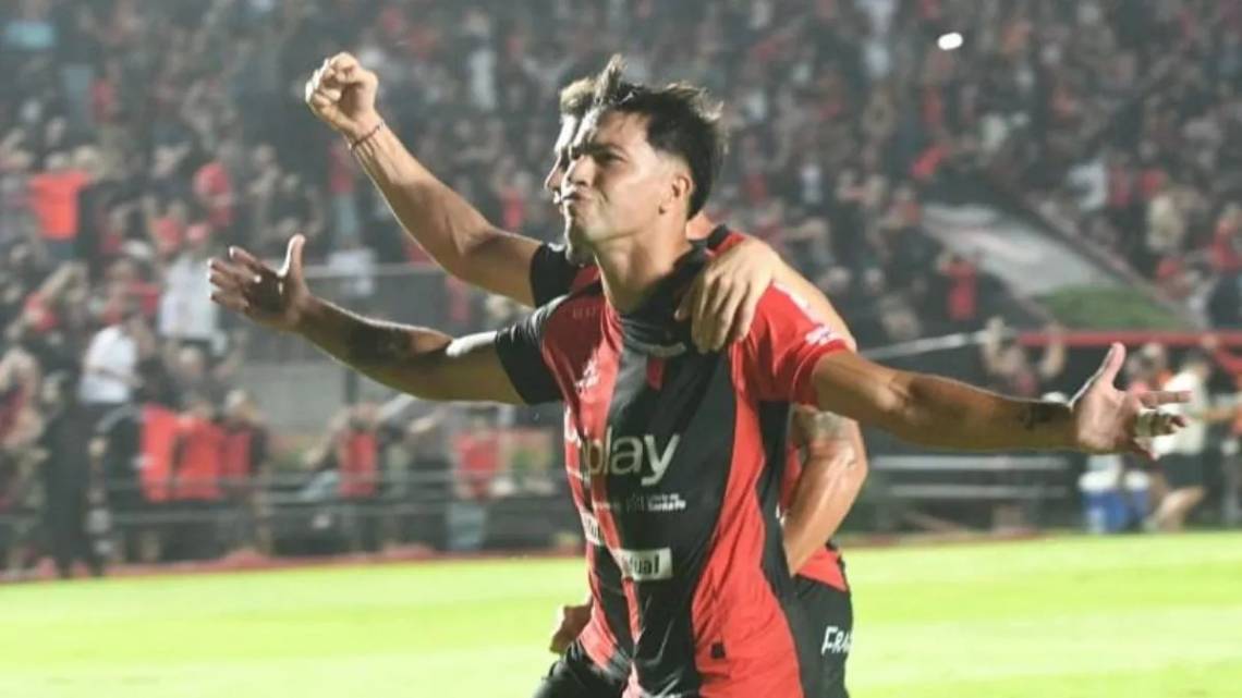 Colón aseguró a una de sus figuras: Ignacio Lago renovó hasta 2027