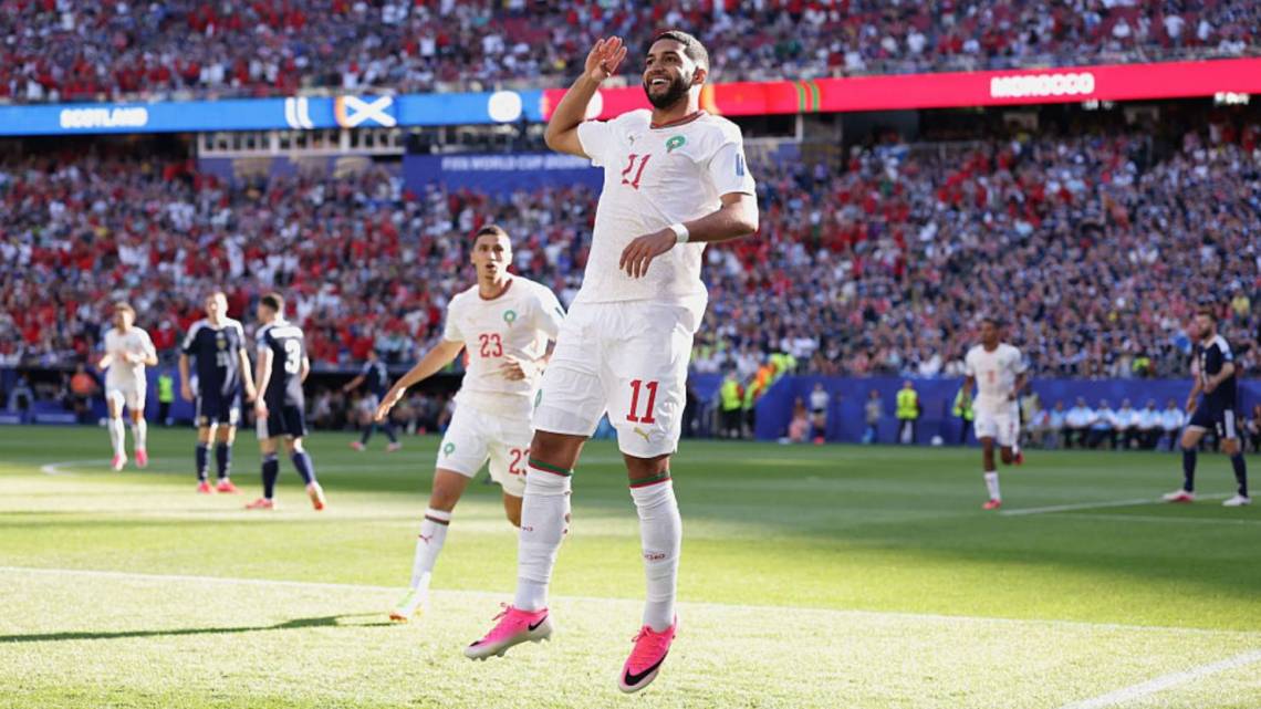 Con un gol desde los vestuarios, Marruecos venció a Escocia y se acomodó en el grupo C