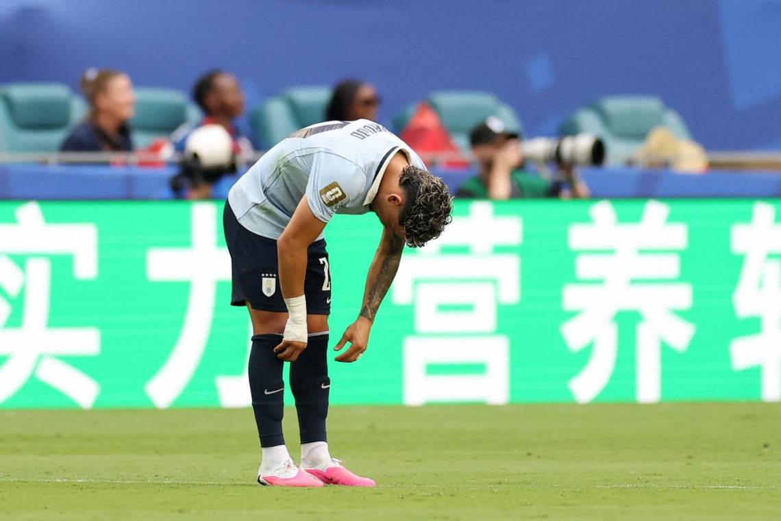 Uruguay dejó escapar la victoria ante Cabo Verde y ya no tiene margen de error