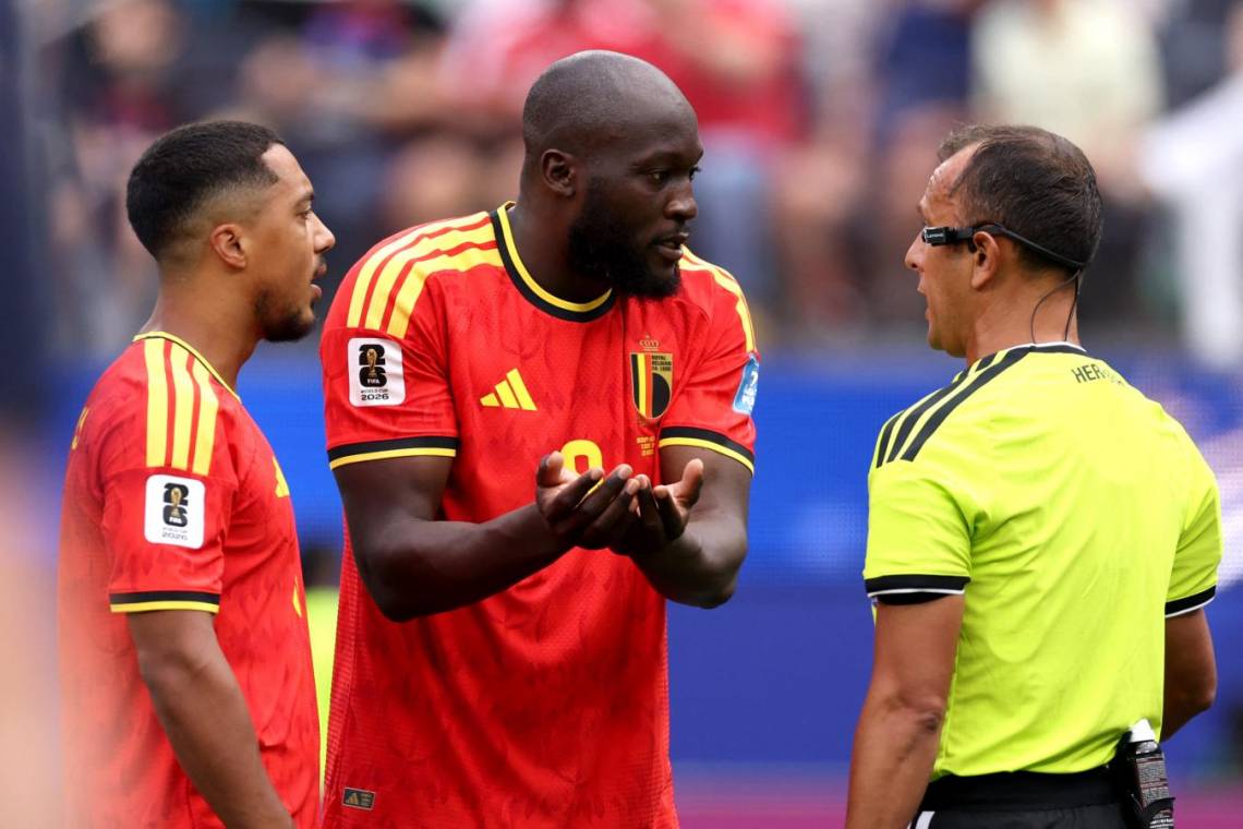 Bélgica no pudo con Irán y dejó abierto el Grupo G