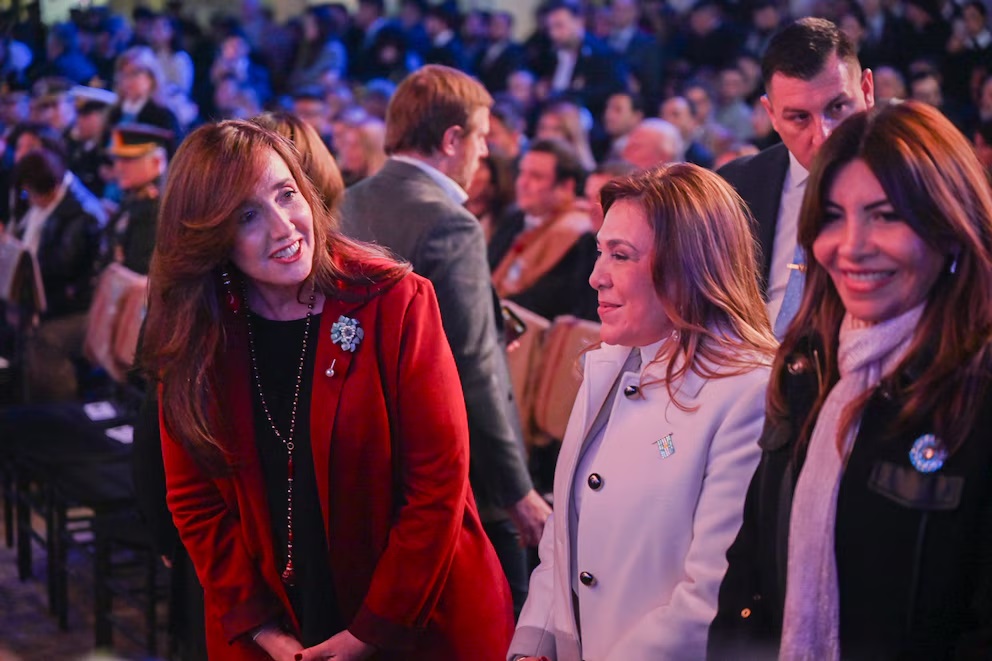 Villarruel asistió al acto en Tucumán, marcó diferencias con Milei y dejó un guiño hacia 2027