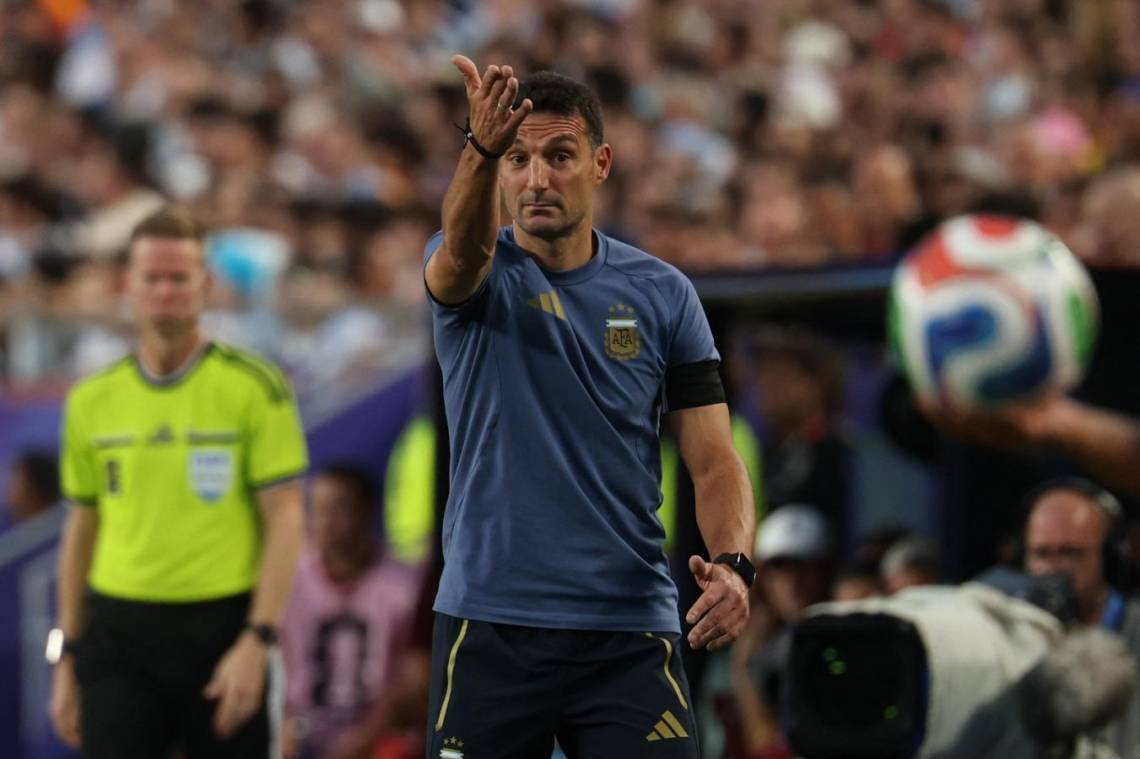 Scaloni destacó el pase a semifinales, pero admitió: 