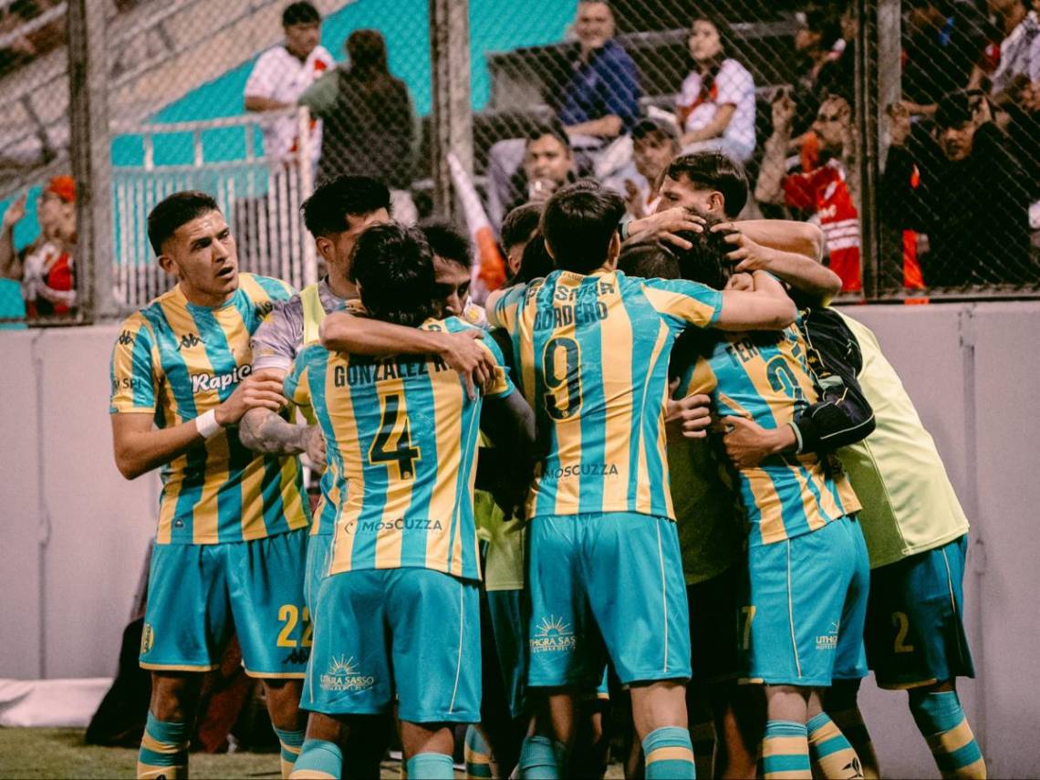 Aldosivi dio el golpe, venció a River y avanzó a octavos de la Copa Argentina