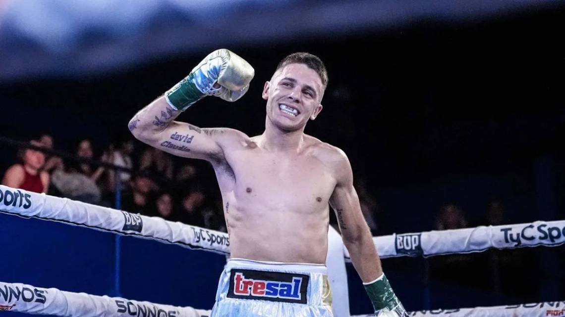Alan Crenz expondrá su título latino ante un duro rival mexicano